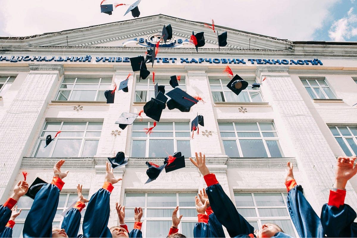 The Gap Year Dilemma: Why I “regret” not taking a gap year before college